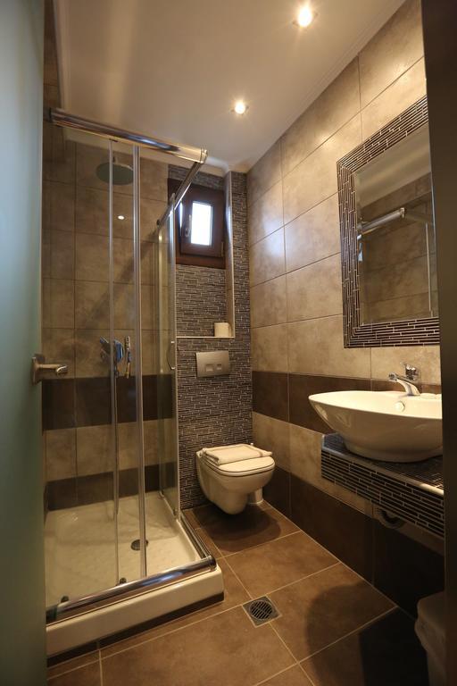 Studios Apartments Irini Patira Potos Ngoại thất bức ảnh